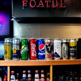 TERMO DE CERVEZAS Y DE REFRESCOS DE 550ml DIFERENTES MARCAS,RED MALLA CON 304 LUCES ADORNO DE NAVIDAD 8 MODOS PARA INTERIOR Y E